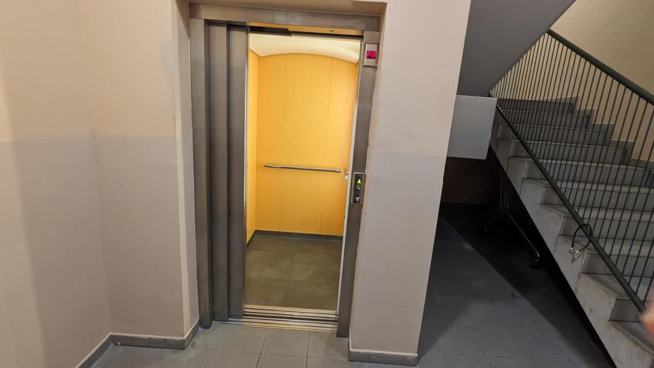 Downtown Fiume, Underground Garage Within The Property Esterno foto
