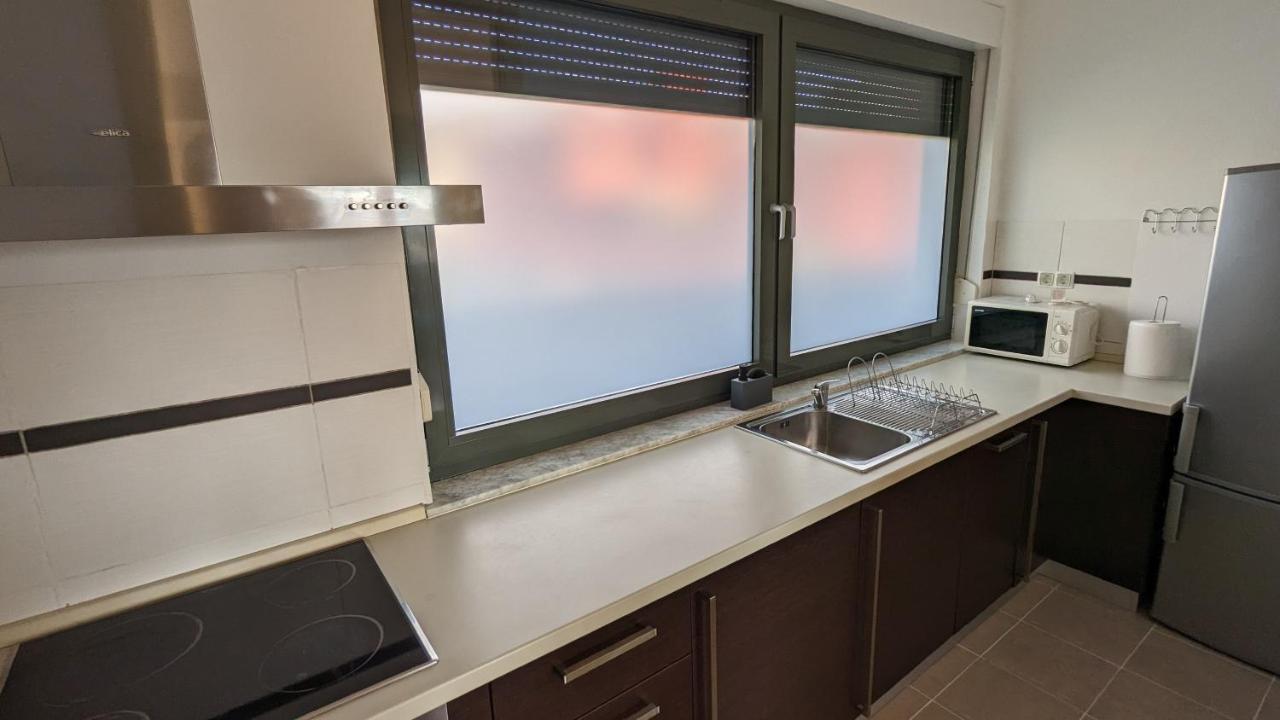 Downtown Fiume, Underground Garage Within The Property Esterno foto