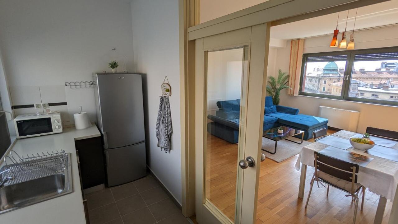 Downtown Fiume, Underground Garage Within The Property Esterno foto